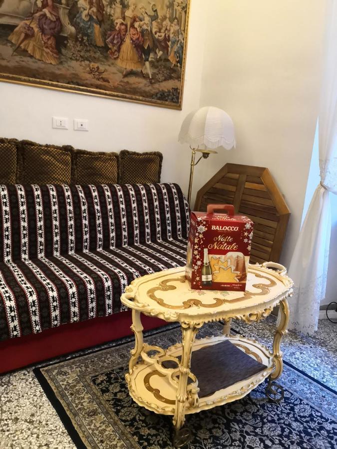 Felikshouse Lejlighed Rom Eksteriør billede